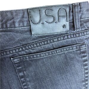 Men's John Varvatos bootcut black jeans size 34
(USA made)